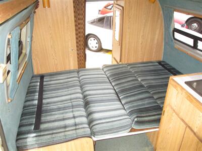 1992 Ford E-Series Van Chinook  E150 - Photo 25 - Seattle, WA 98103