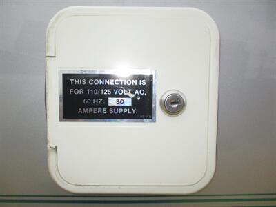 1992 Ford E-Series Van Chinook  E150 - Photo 33 - Seattle, WA 98103