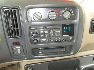 2000 CHEVROLET Express G1500   - Photo 15 - Seattle, WA 98103