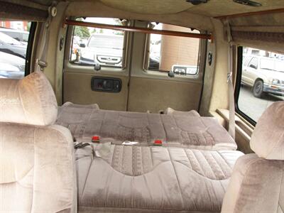 2000 CHEVROLET Express G1500   - Photo 19 - Seattle, WA 98103