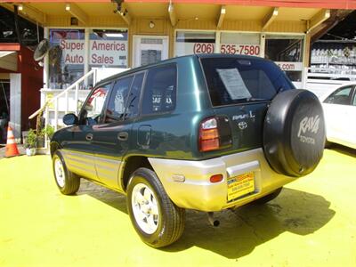 1998 Toyota RAV4   - Photo 8 - Seattle, WA 98103