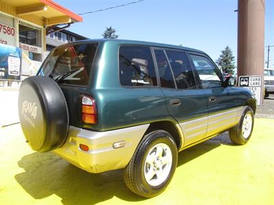 1998 Toyota RAV4   - Photo 6 - Seattle, WA 98103