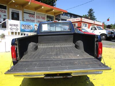 1995 Ford F-150 XLT   - Photo 8 - Seattle, WA 98103