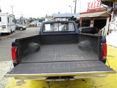 1995 Ford F-150 XLT   - Photo 8 - Seattle, WA 98103