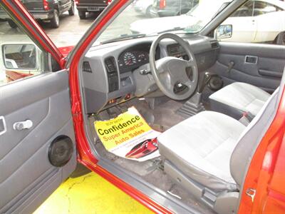 1994 Nissan Truck XE   - Photo 11 - Seattle, WA 98103