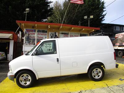 2003 GMC Safari   - Photo 9 - Seattle, WA 98103