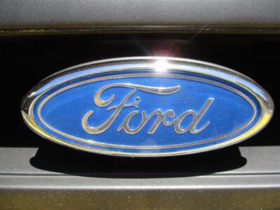 1995 Ford F-250 XL Long Bed   - Photo 23 - Seattle, WA 98103