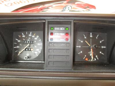 1982 Volkswagen Bus/Vanagon Camper   - Photo 18 - Seattle, WA 98103