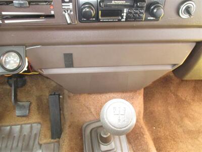 1982 Volkswagen Bus/Vanagon Camper   - Photo 21 - Seattle, WA 98103