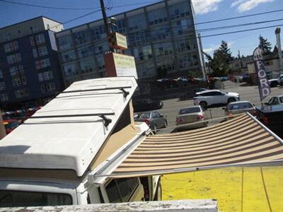 1982 Volkswagen Bus/Vanagon Camper   - Photo 29 - Seattle, WA 98103