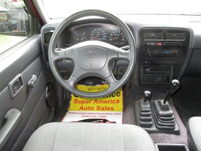 1994 Nissan Truck XE   - Photo 15 - Seattle, WA 98103