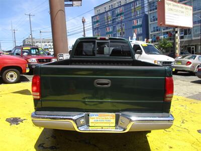 2000 Dodge Dakota SLT   - Photo 7 - Seattle, WA 98103