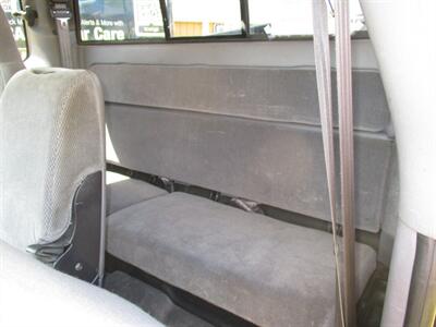 2000 Dodge Dakota SLT   - Photo 17 - Seattle, WA 98103