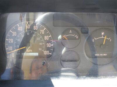 1999 Isuzu NPR Tilt Cab - Photo 20 - Seattle, WA 98103