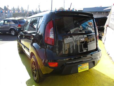 2013 Kia Soul   - Photo 13 - Seattle, WA 98103