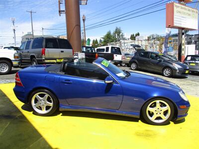 2003 Mercedes-Benz SLK SLK 320   - Photo 8 - Seattle, WA 98103