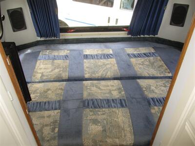 2000 Dodge Ram Van B3500 - Photo 29 - Seattle, WA 98103