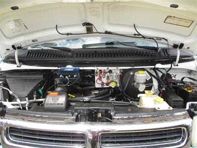 2000 Dodge Ram Van B3500 - Photo 16 - Seattle, WA 98103