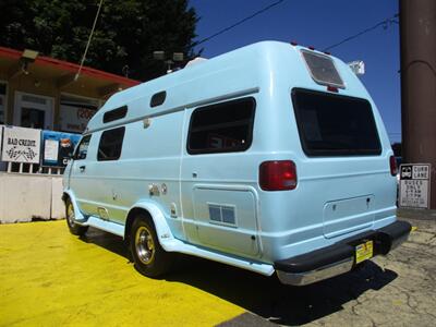 2000 Dodge Ram Van B3500 - Photo 8 - Seattle, WA 98103