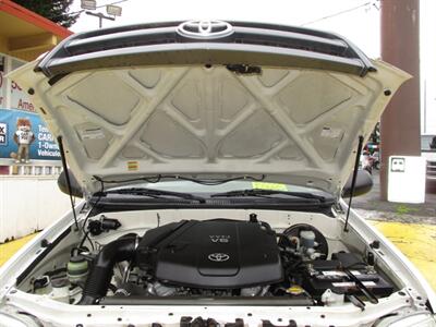 2006 Toyota Tundra   - Photo 17 - Seattle, WA 98103