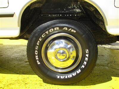 1991 Ford F-250 XL   - Photo 26 - Seattle, WA 98103