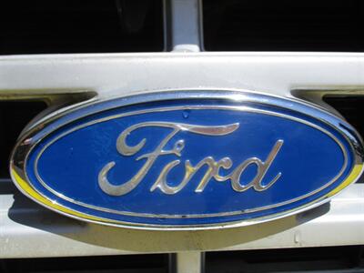 1991 Ford F-250 XL   - Photo 23 - Seattle, WA 98103