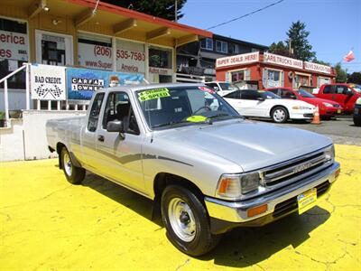 1990 Toyota Pickup Deluxe   - Photo 4 - Seattle, WA 98103