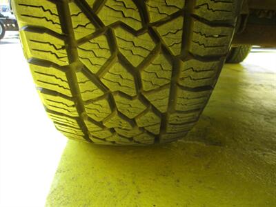 2003 Toyota 4Runner SR5 - Photo 25 - Seattle, WA 98103