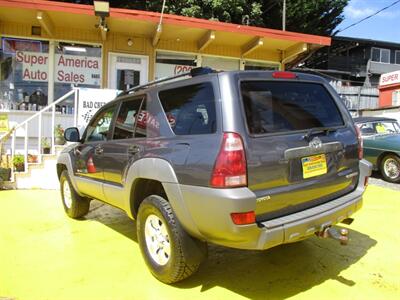2003 Toyota 4Runner SR5 - Photo 8 - Seattle, WA 98103