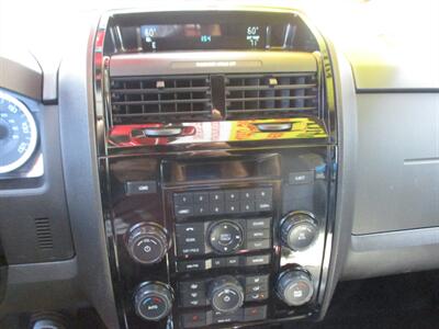 2010 Ford Escape Limited - Photo 16 - Seattle, WA 98103