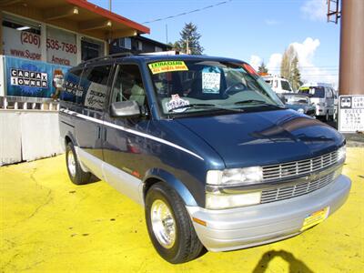 2000 Chevrolet Astro   - Photo 4 - Seattle, WA 98103