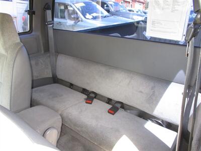 1995 Dodge Dakota SLT - Photo 18 - Seattle, WA 98103