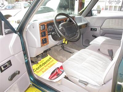 1995 Dodge Dakota SLT   - Photo 12 - Seattle, WA 98103