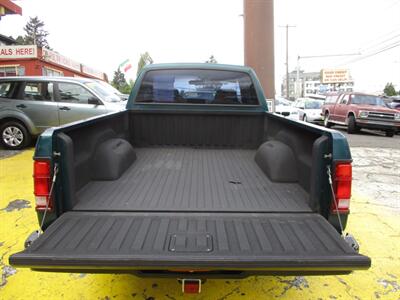 1995 Dodge Dakota SLT   - Photo 8 - Seattle, WA 98103