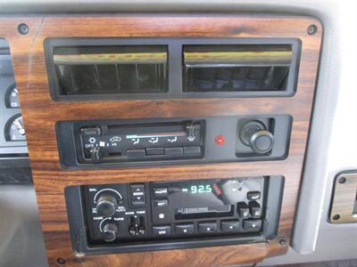 1995 Dodge Dakota SLT   - Photo 15 - Seattle, WA 98103