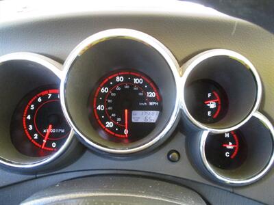 2006 Toyota Matrix   - Photo 14 - Seattle, WA 98103