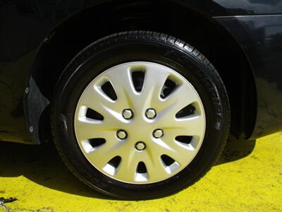 2006 Toyota Matrix   - Photo 20 - Seattle, WA 98103