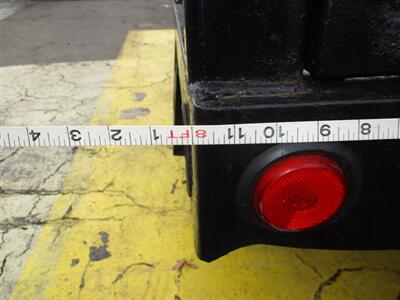 1998 Isuzu NPR Tilt Cab   - Photo 21 - Seattle, WA 98103