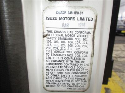 1998 Isuzu NPR Tilt Cab   - Photo 29 - Seattle, WA 98103