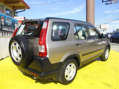 2005 Honda CR-V LX - Photo 6 - Seattle, WA 98103
