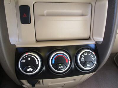 2005 Honda CR-V LX - Photo 17 - Seattle, WA 98103