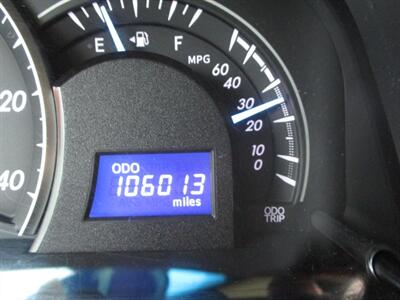 2014 Toyota Camry LE   - Photo 15 - Seattle, WA 98103
