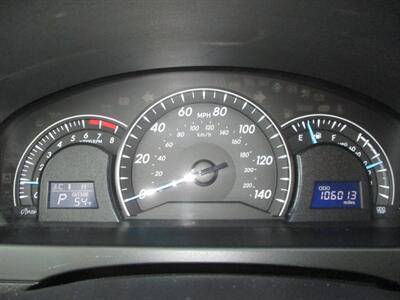 2014 Toyota Camry LE   - Photo 14 - Seattle, WA 98103