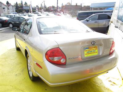 2001 Nissan Maxima GLE   - Photo 13 - Seattle, WA 98103