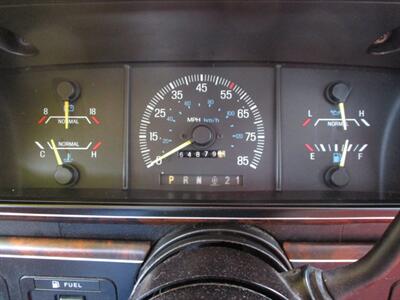 1990 Ford F-150 XLT Lariat   - Photo 14 - Seattle, WA 98103