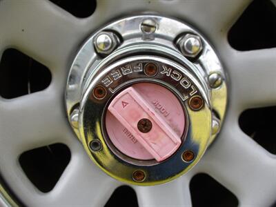 1990 Ford F-150 XLT Lariat   - Photo 28 - Seattle, WA 98103