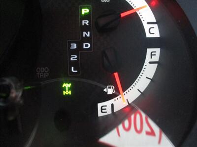 2013 Toyota Tacoma - Photo 20 - Seattle, WA 98103