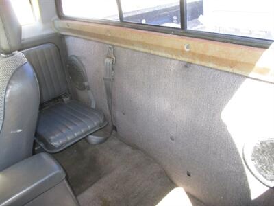 1997 Nissan Truck XE - Photo 13 - Seattle, WA 98103