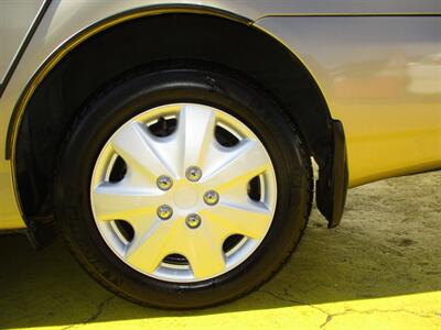 2005 Toyota Corolla CE   - Photo 22 - Seattle, WA 98103