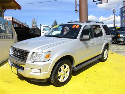 2009 Ford Explorer XLT   - Photo 2 - Seattle, WA 98103